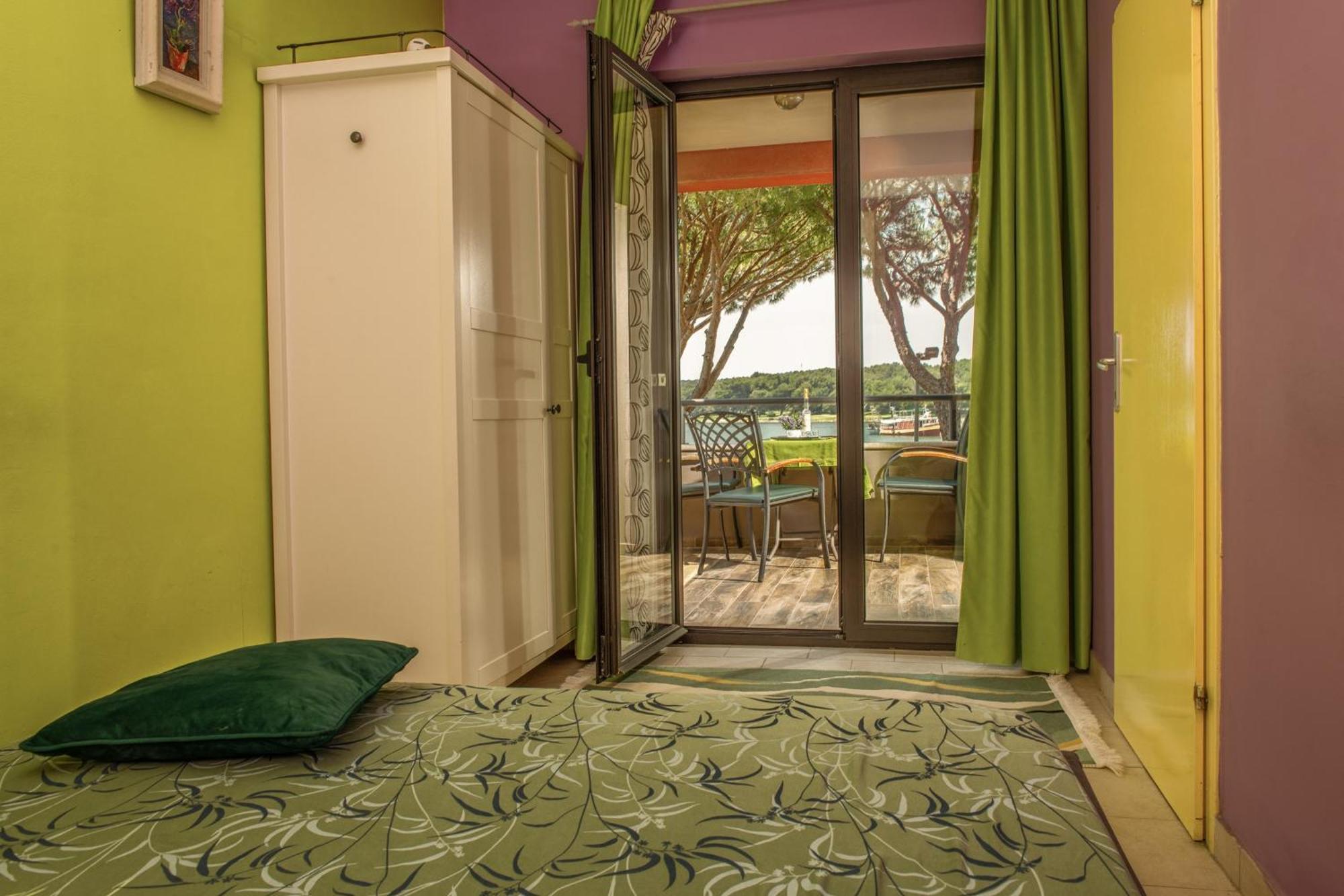 Apartments Oliveto - Calming Sea View Medulin Exterior foto